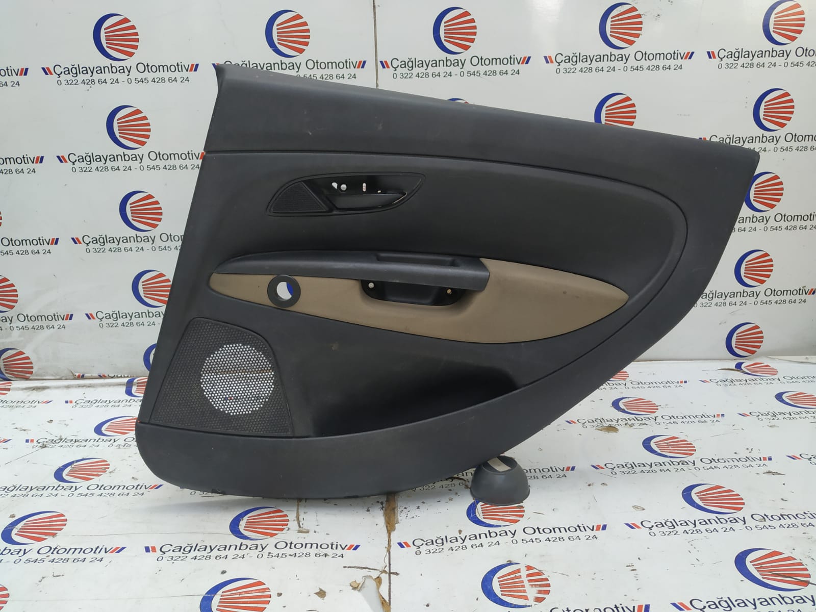 Fiat Linea Sag Arka kapı kartonu